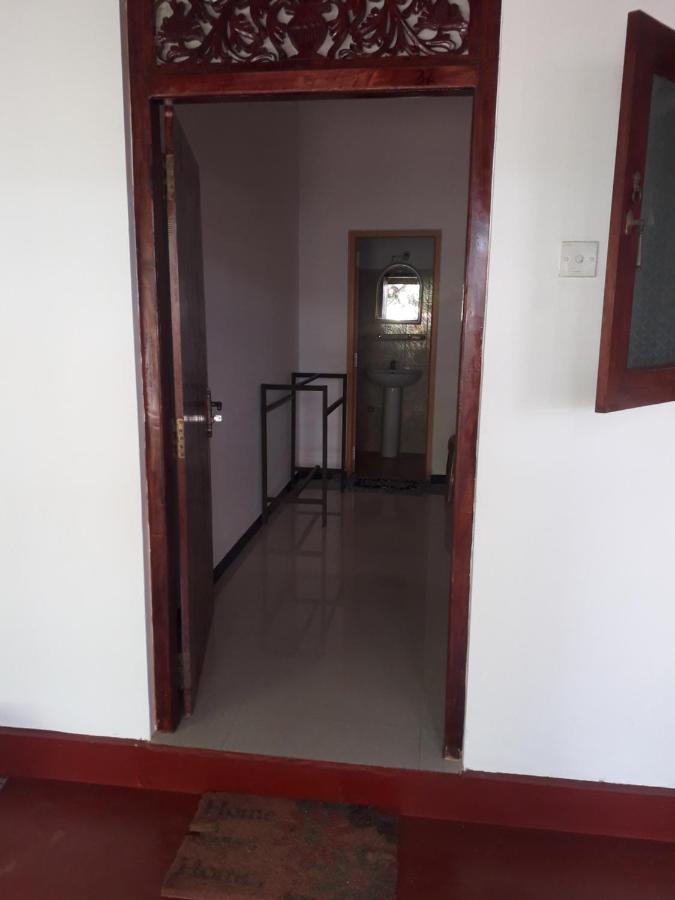 Margosa Guesthouse Mirissa Kültér fotó