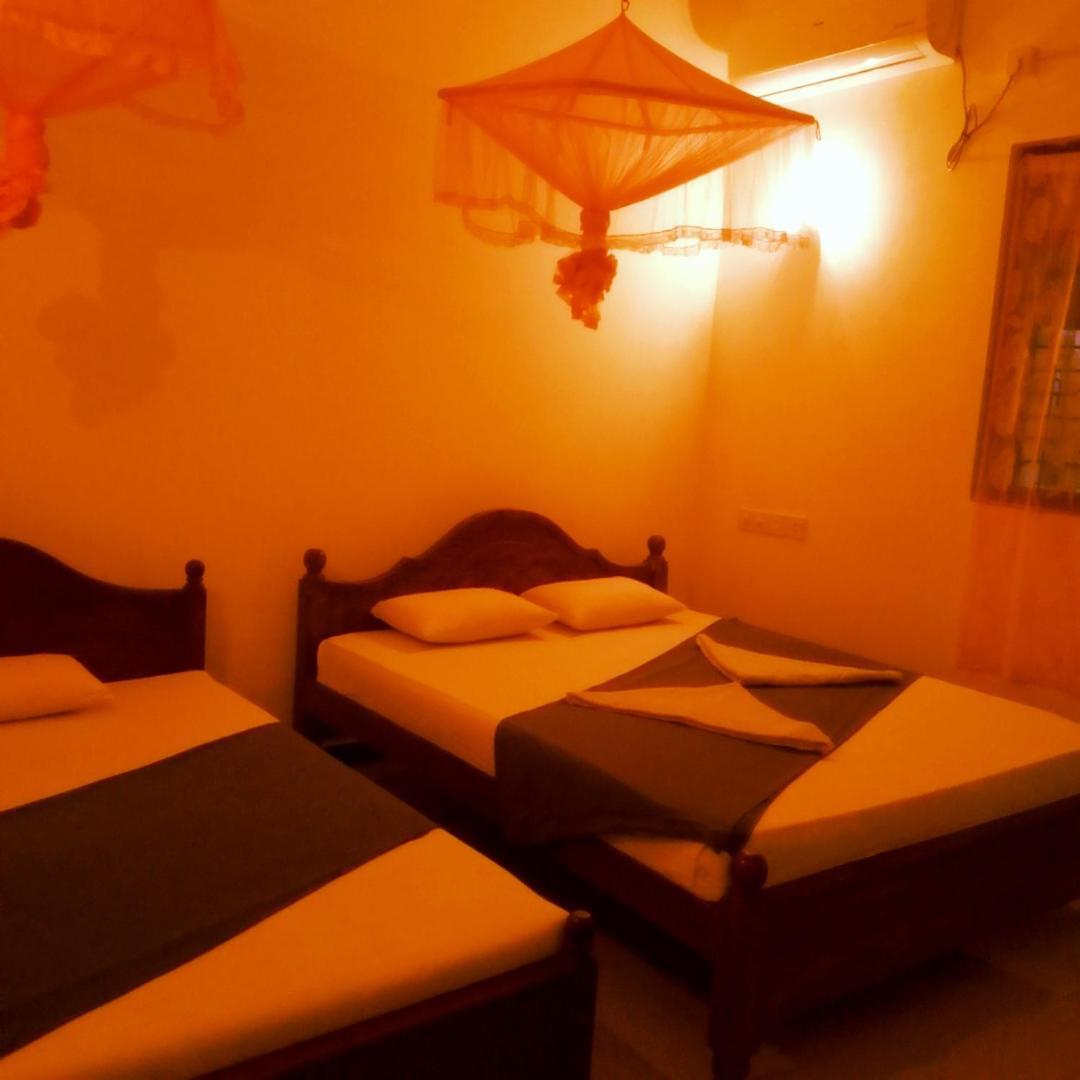 Margosa Guesthouse Mirissa Szoba fotó